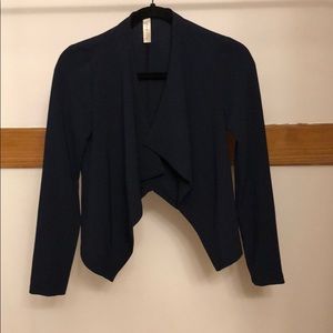 Women’s Navy cropped blazer